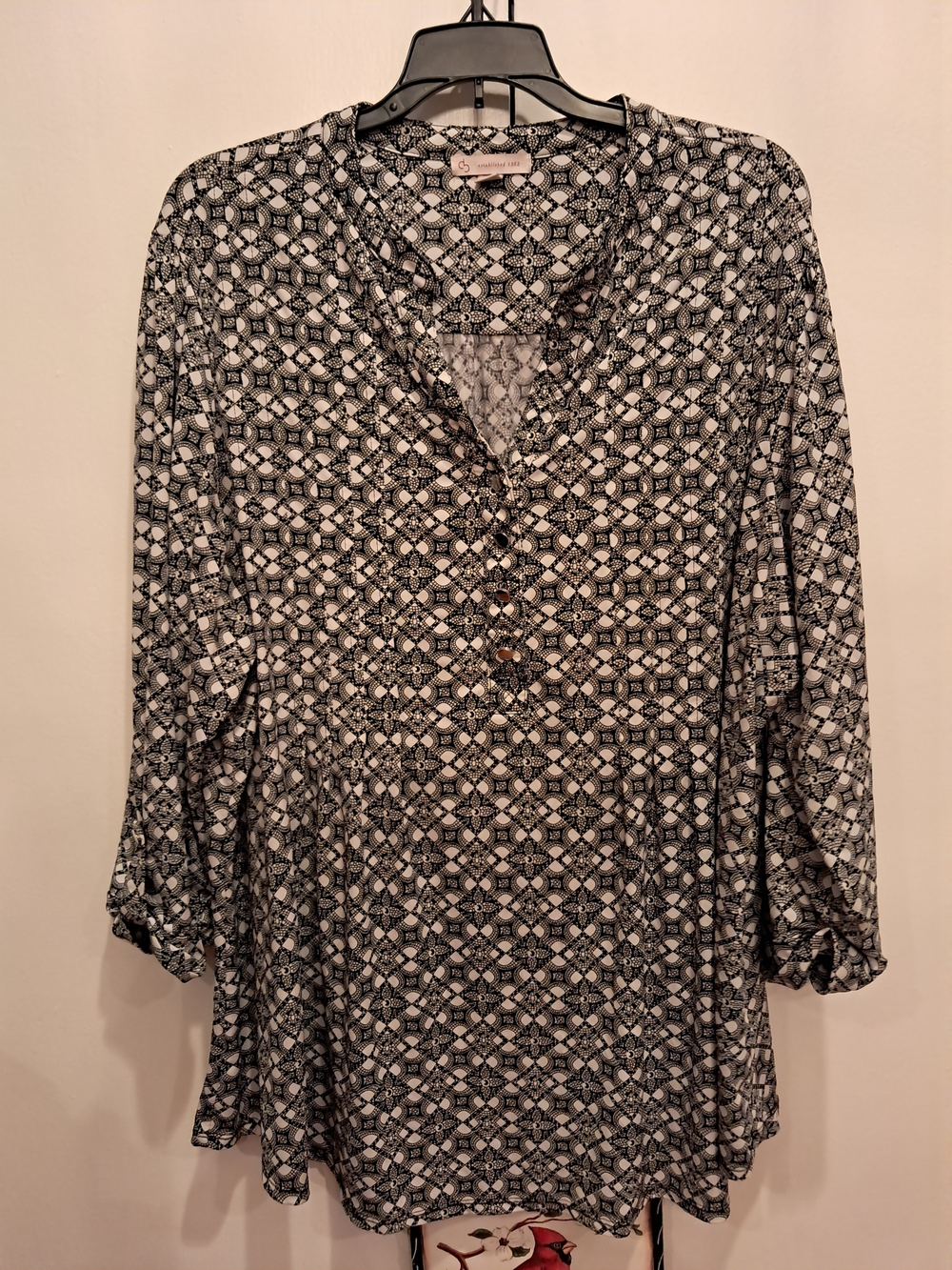 Dressbarn Black & White Patterned Women's Tunic Top